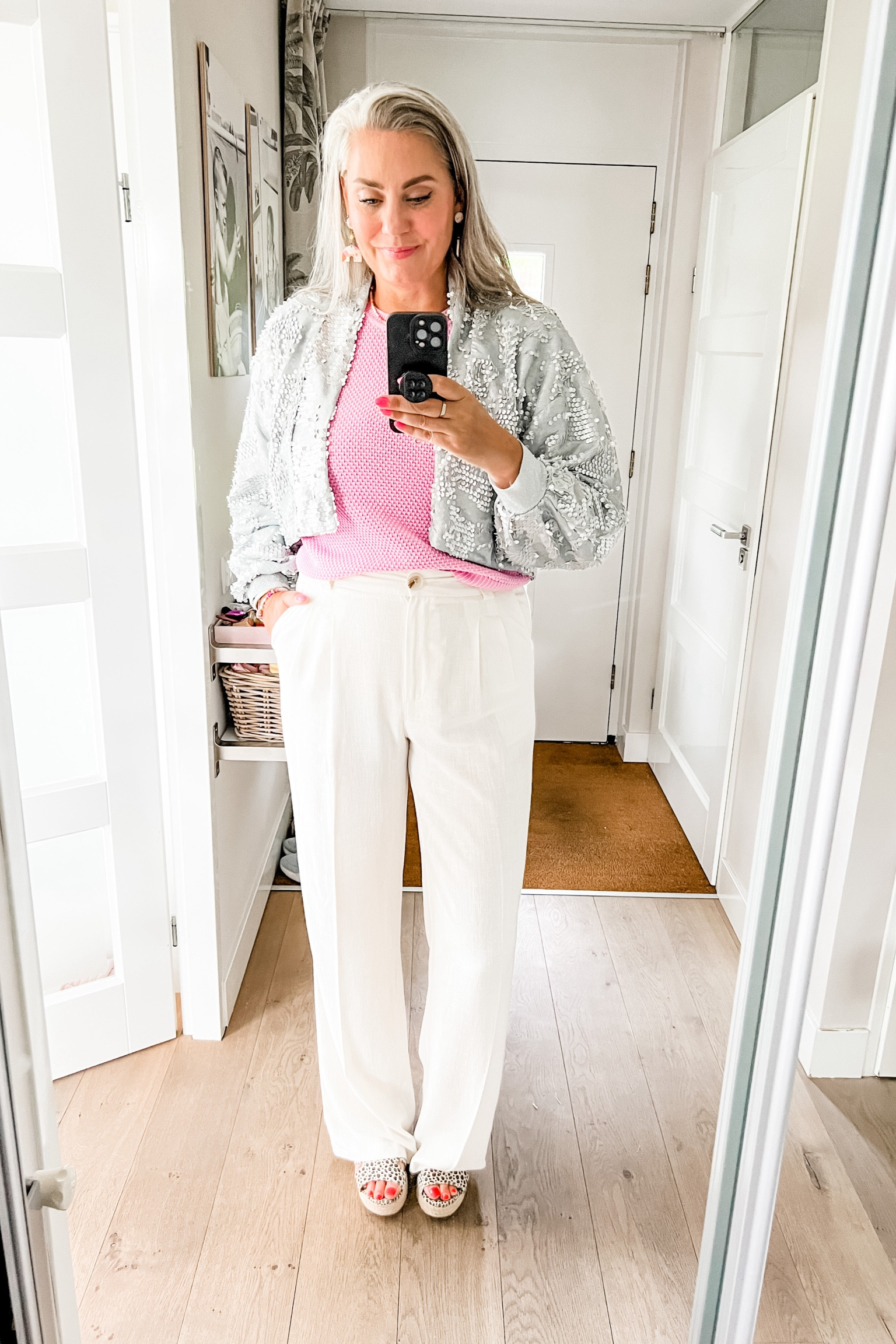 Ootd - Sunday. Pink short sleeve knitted sweater paired with tall linen pants. The espadrilles are old Bristol and the sequin jacket is from Stygr. 

#LTKstyletip #LTKeurope #LTKnederlands