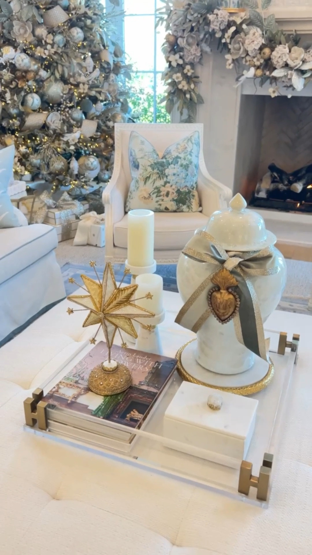 Love these picks for spicing up your coffee table for the holidays ⭐️

#LTKHome #LTKSeasonal #LTKHoliday