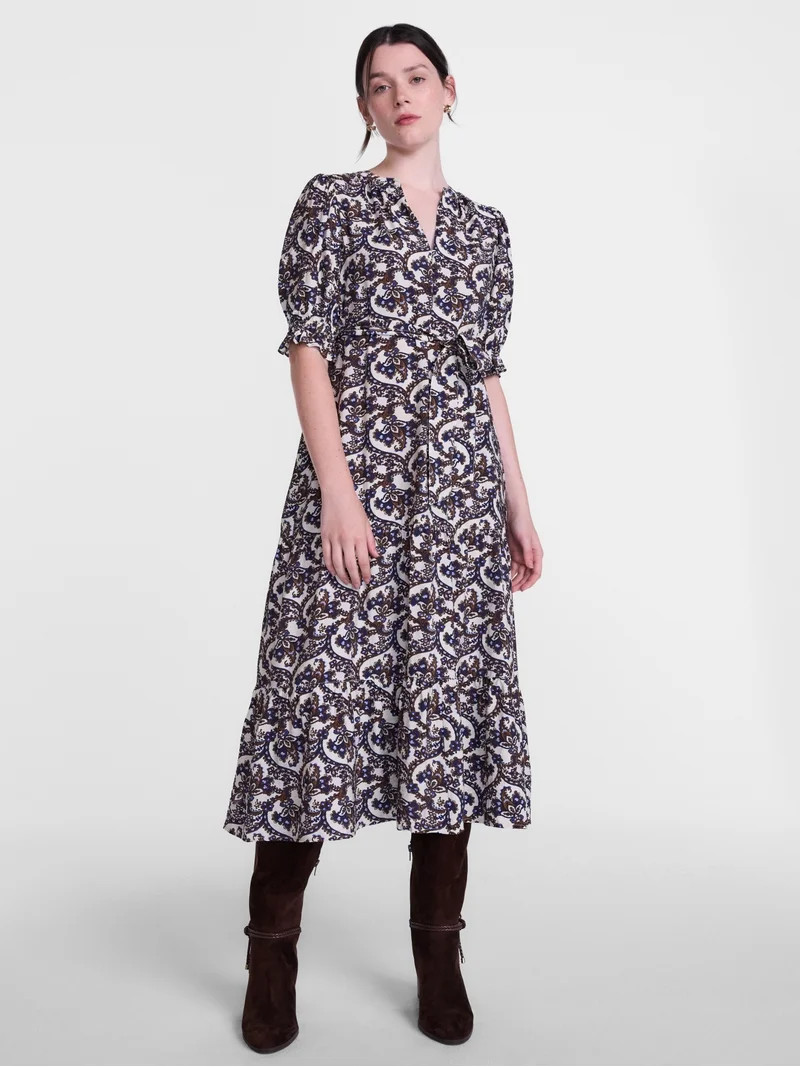 Scenario Women's and Women's Plus Tiered Midi Dress with Short Sleeves, Sizes XS-4X | Walmart (US)