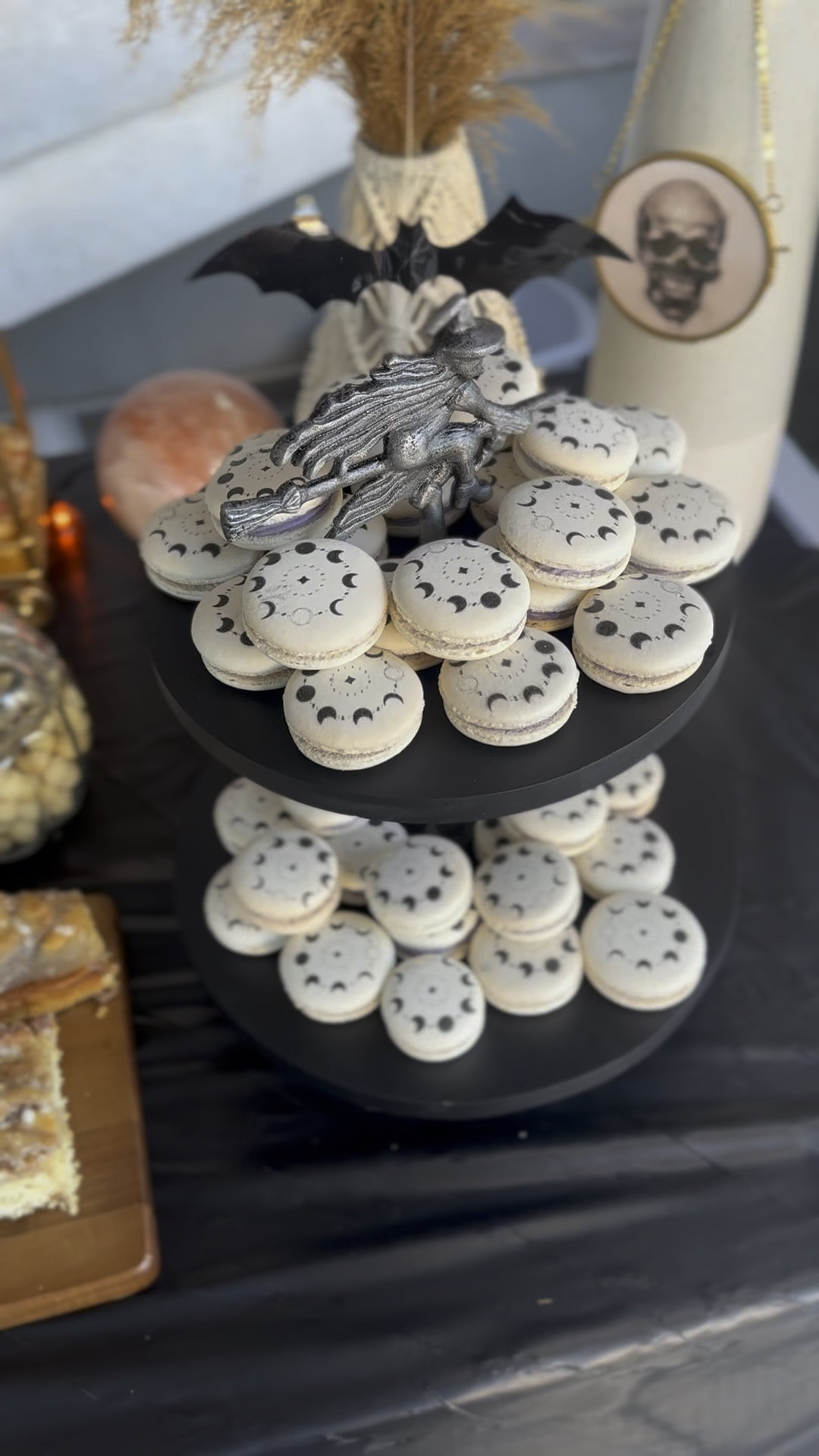 Baby shower of our dreams! Or should I say, nightmare? 🖤🦇🕷️



#LTKFallSale #LTKHome #LTKSeasonal