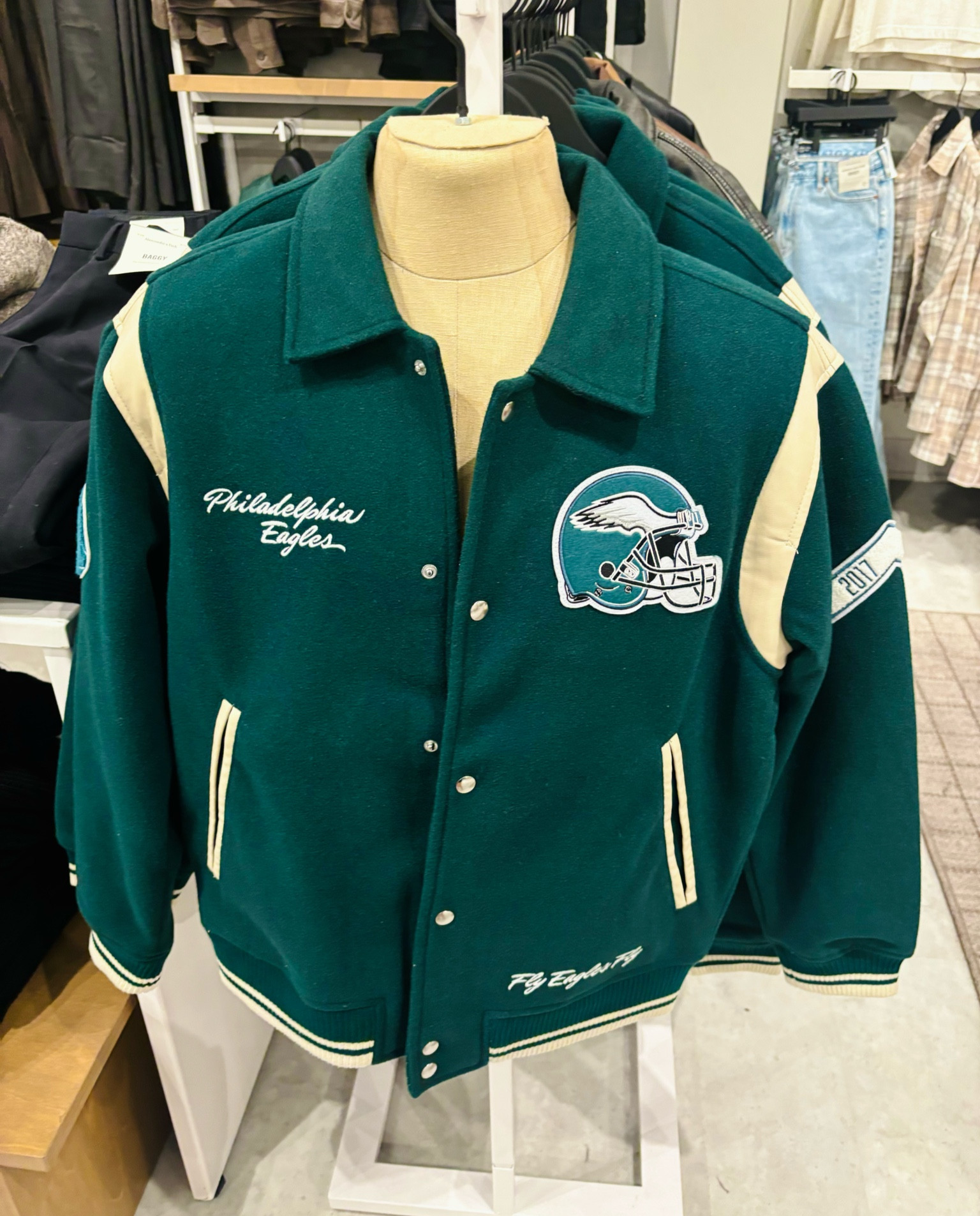 Cozy fall football jacket 🤍

#LTKSeasonal #LTKStyleTip #LTKActive