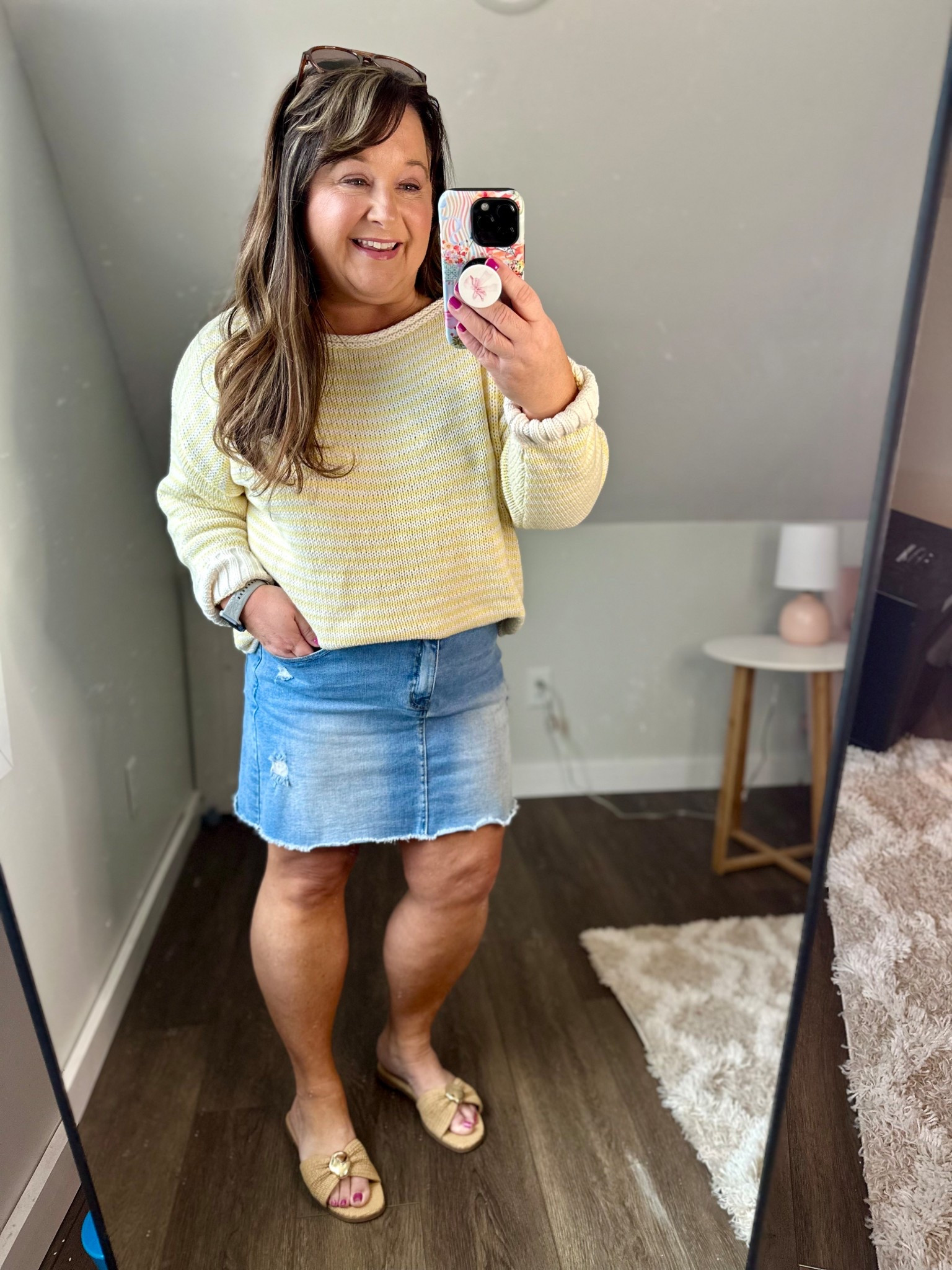 Just over here living my best 💛 life. This light-weight sweater has a great oversized fit. Runs TTS.

#LTKmomlife #LTKootd #LTKOver40