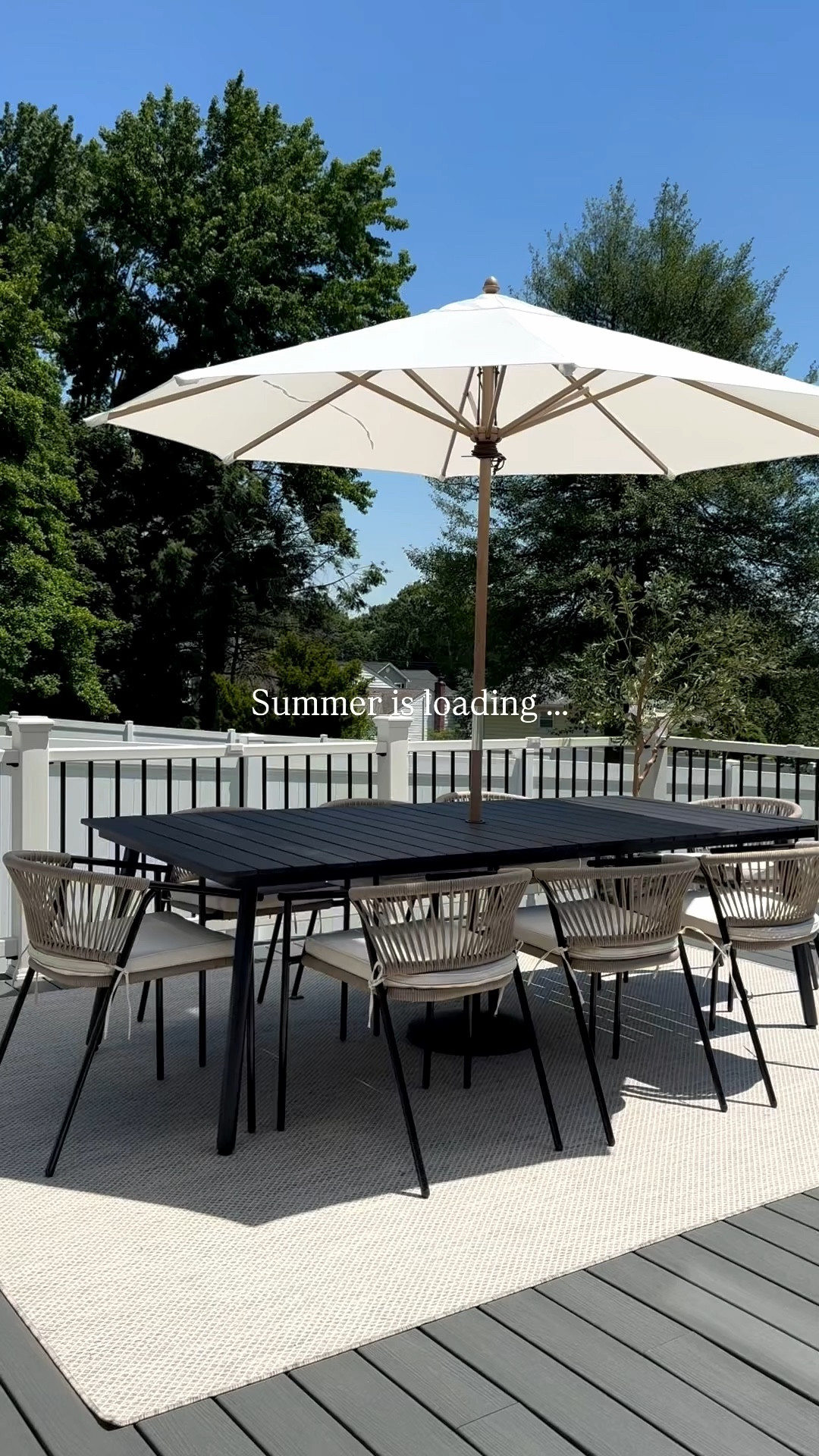 #ad Summer is loading and I’ve found the perfect outdoor furniture to fit your outdoor space! ☀️👙

@Wayfair #wayfair #wayfairpartner #outdoor #wishyouwerehere 