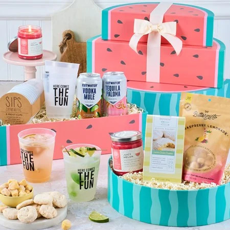 Refreshing Cocktails Gift | GourmetGiftBaskets.com