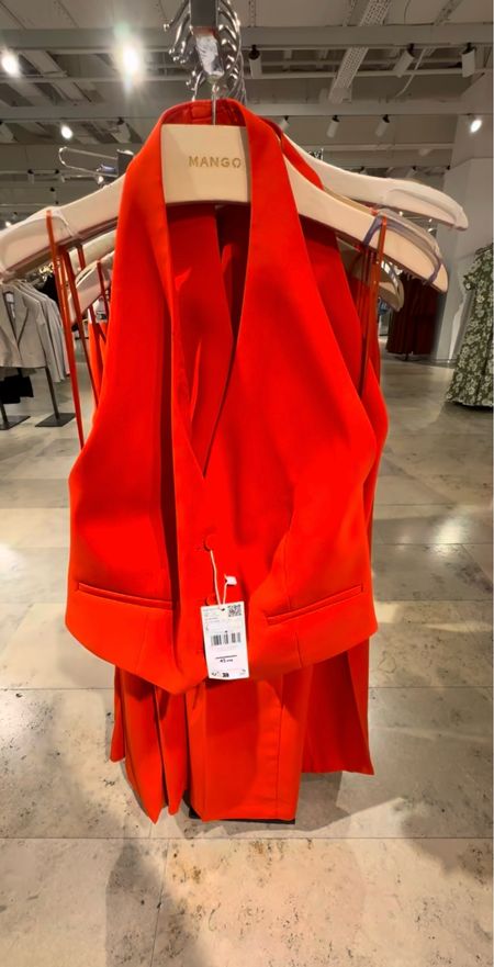 This red ensemble is the definition of perfection. From the color to the design to the quality, I just love it! 👌 

#LTKSeasonal #LTKStyleTip #LTKU