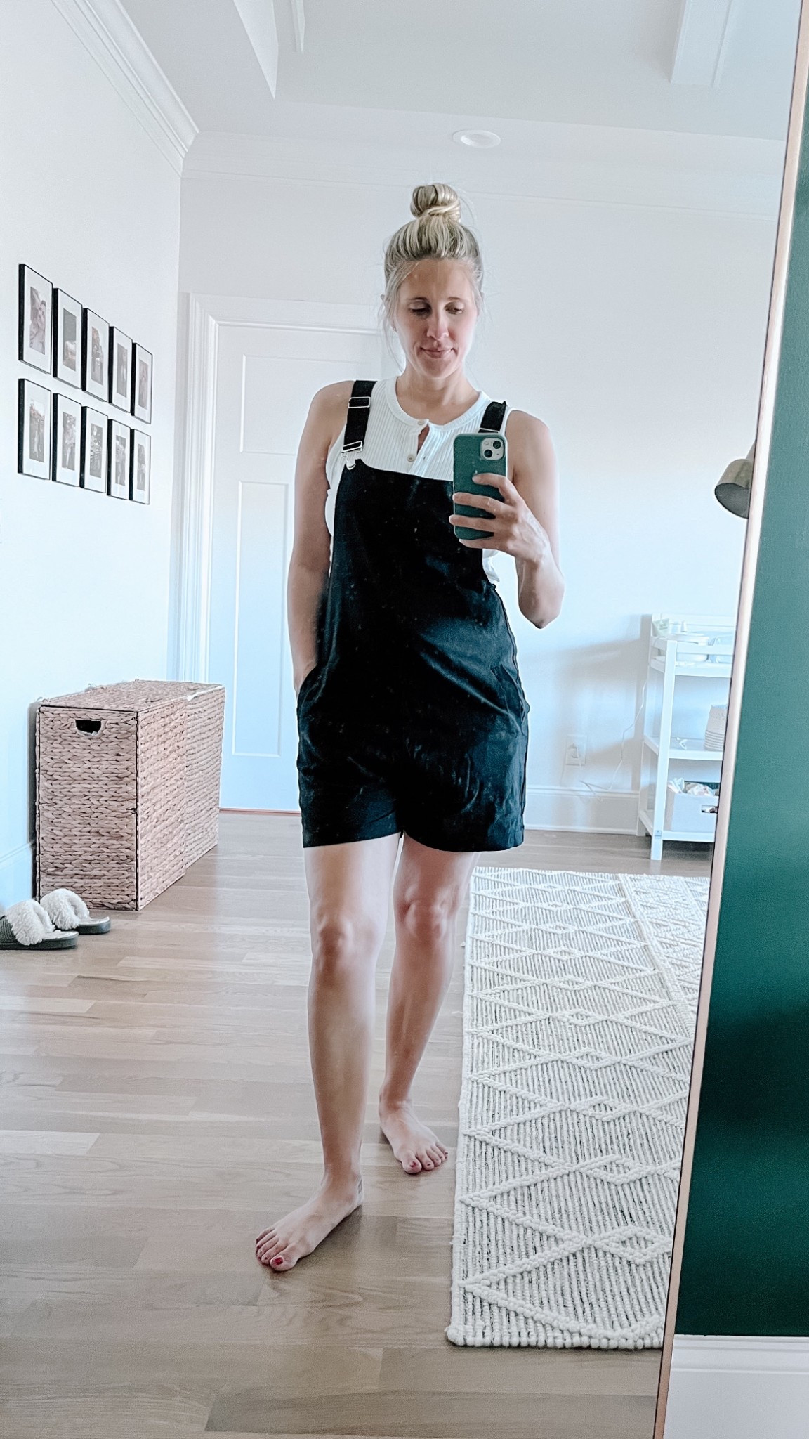 Postpartum / Nursing-Friendly Spring Outfit 🤍

#LTKStyleTip #LTKNursing #LTKpostpartum