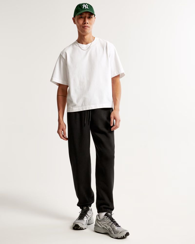Essential Baggy Sweatpant | Abercrombie & Fitch (US)