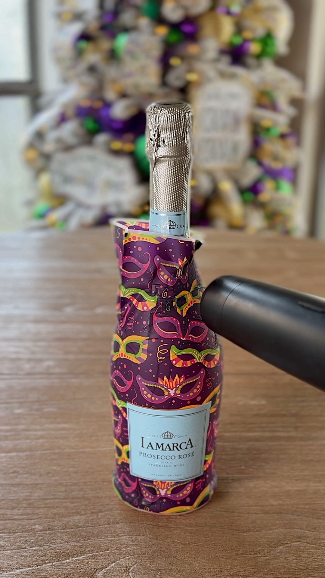 Mardi Gras season is officially here! These bottle wraps are such a fun way to celebrate! These also come in lots of other prints for all occasions.

Hostess gift idea



#LTKfoodie #LTKHome #LTKSeasonal