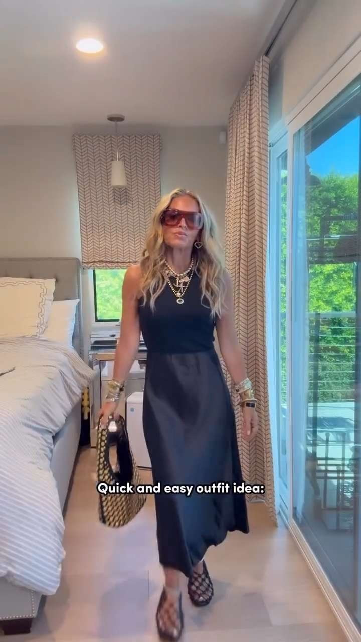 When you don’t have time to think, this is the outfit you throw on and still look put together 🙌🏼 With Prime Day here, I’m sharing some of my favorite deals like this $20 midi skirt (yes, $20!!) available in tons of colors 🥰
 

 #LTKSaleAlert #LTKStyleTip