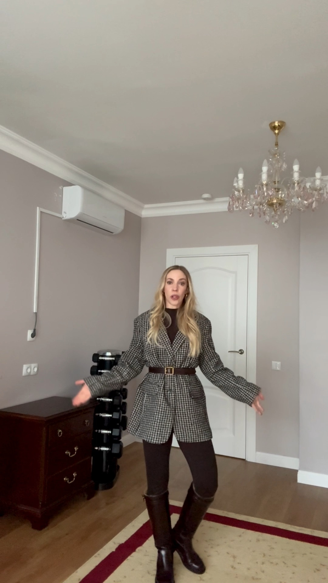 Work wear look, office ootd, houndstooth tweed blazer, Zara leggings, Zara brown leather winter boots (faux fur lined and waterproof!)

#LTKWorkwear #LTKOver40 #LTKFindsUnder100