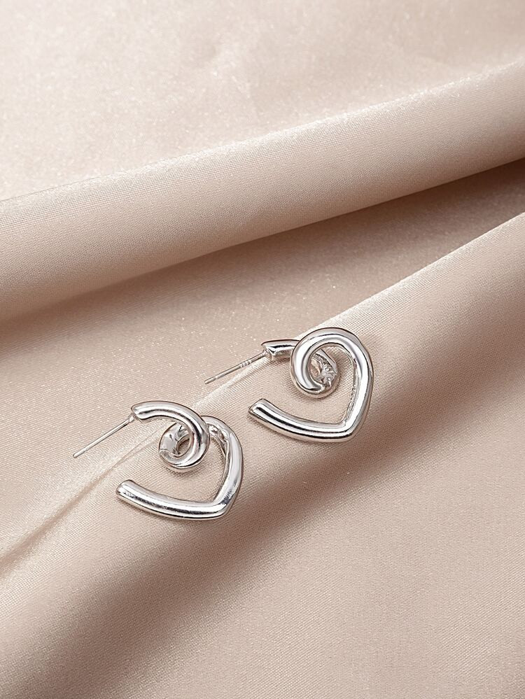 Heart Design Stud Earrings | SHEIN