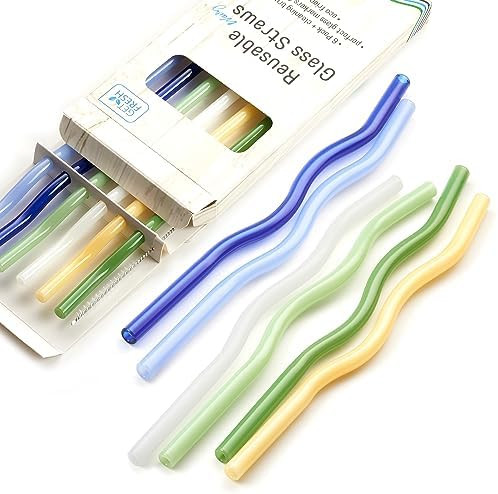 Reusable Wavy Glass Drinking Straws Set - 6pcs Colored Straws from Borosilicate Shatter Resistant... | Amazon (US)