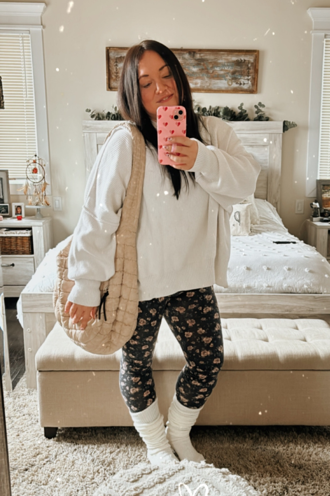 Favorite Fp sweater and oversized bag ! 💕

#LTKGiftGuide #LTKitbag #LTKU