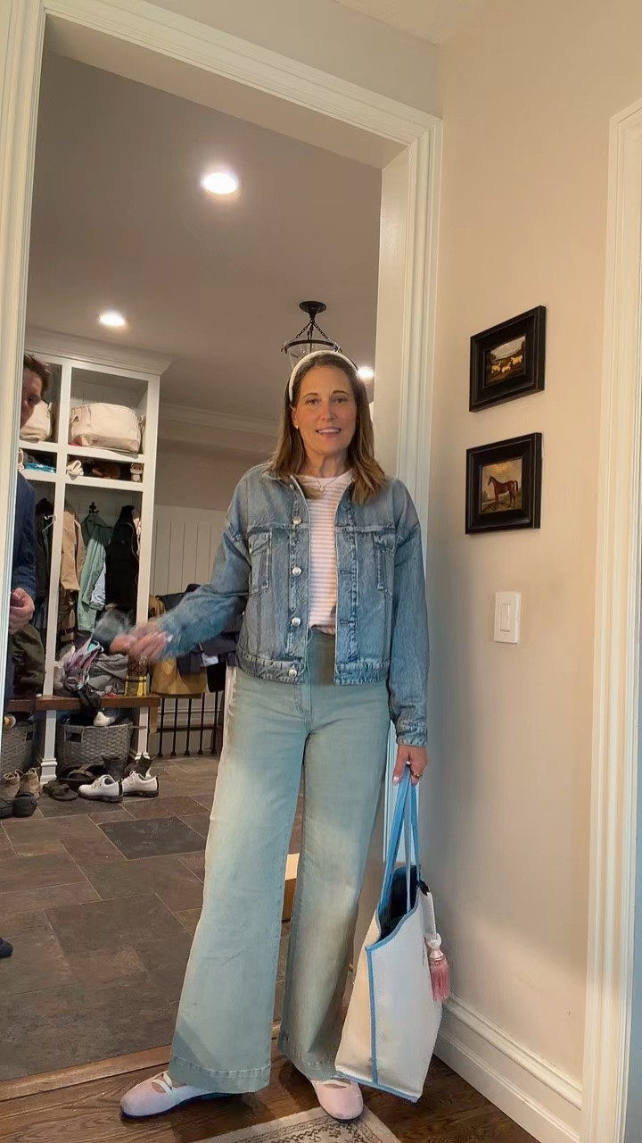 Heading out to visit dad.

#LTKootd #LTKdayinmylife #LTKOver40