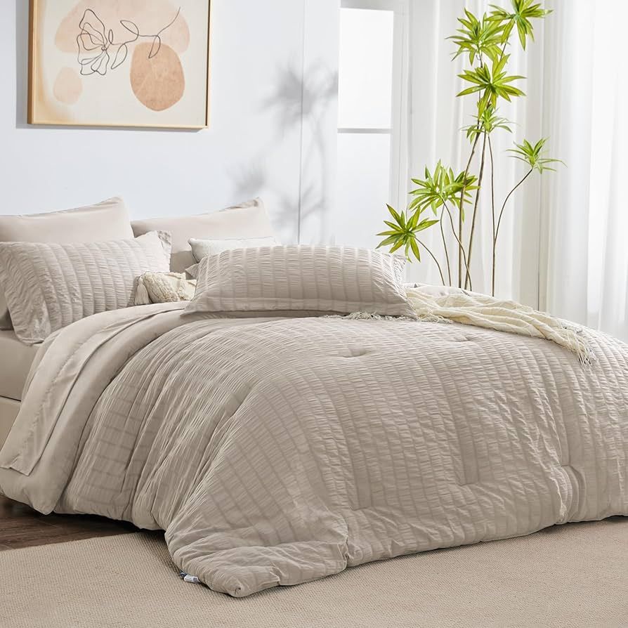 CozyLux King Seersucker Comforter Set with Sheets Beige Bed in a Bag 7-Pieces All Season Bedding ... | Amazon (US)