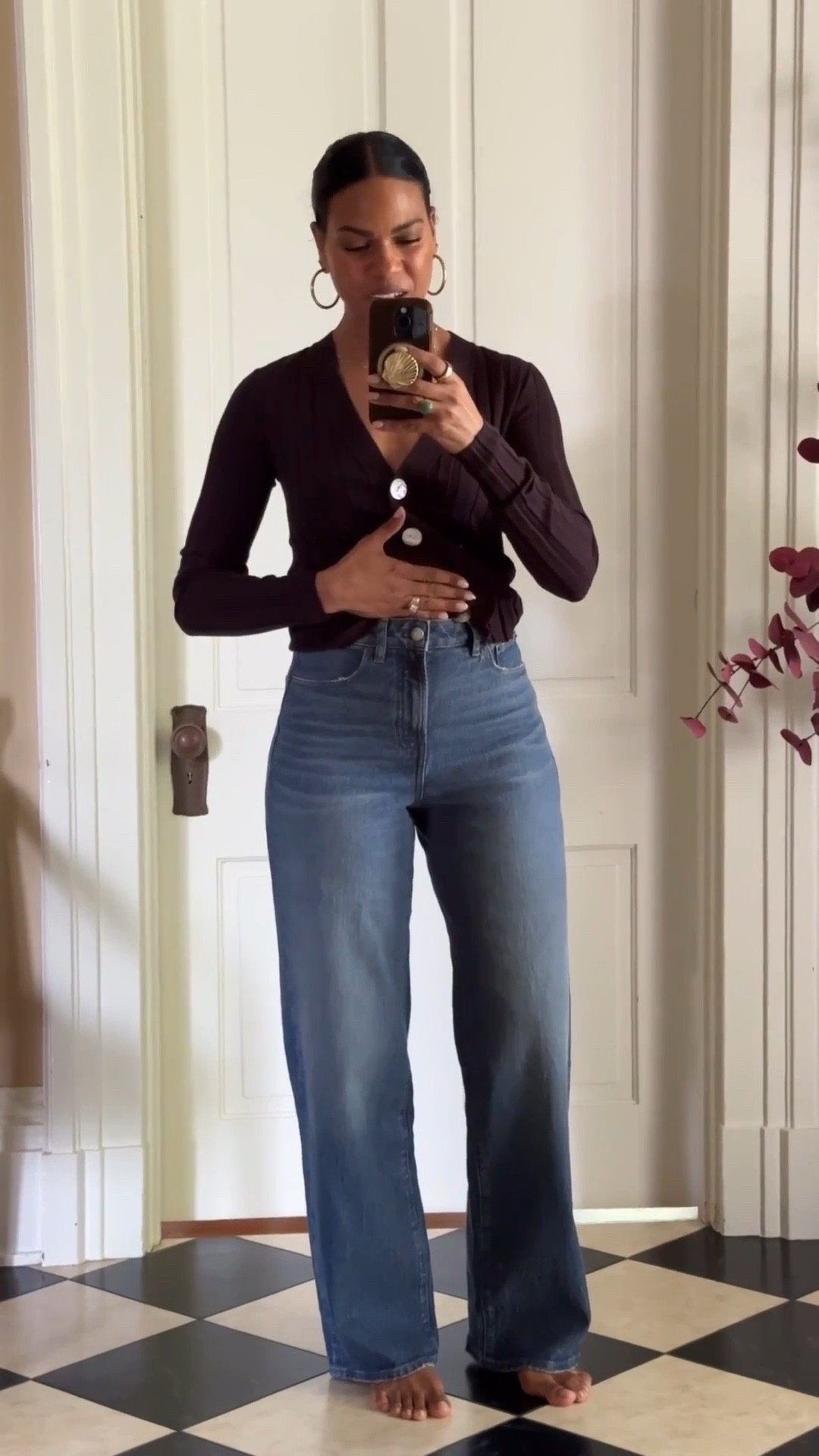 One thing Madewell will do is cater to every body type! Their jeans come in petite, long, plus, and my favorite, curvy! 

 I sized down in the curvy fit for the vintage wide leg, I went true to size in the curvy fit for the super wide leg, I sized down in the curvy fit for the darted barrel, went true to size in the curvy fit for the cuffed barrel, and I sized down in the curvy fit for the balloon jean! Madewell is 30% off ! Use code TREATYOURSELFF

#LTKPetite #LTKTall #LTKSaleAlert