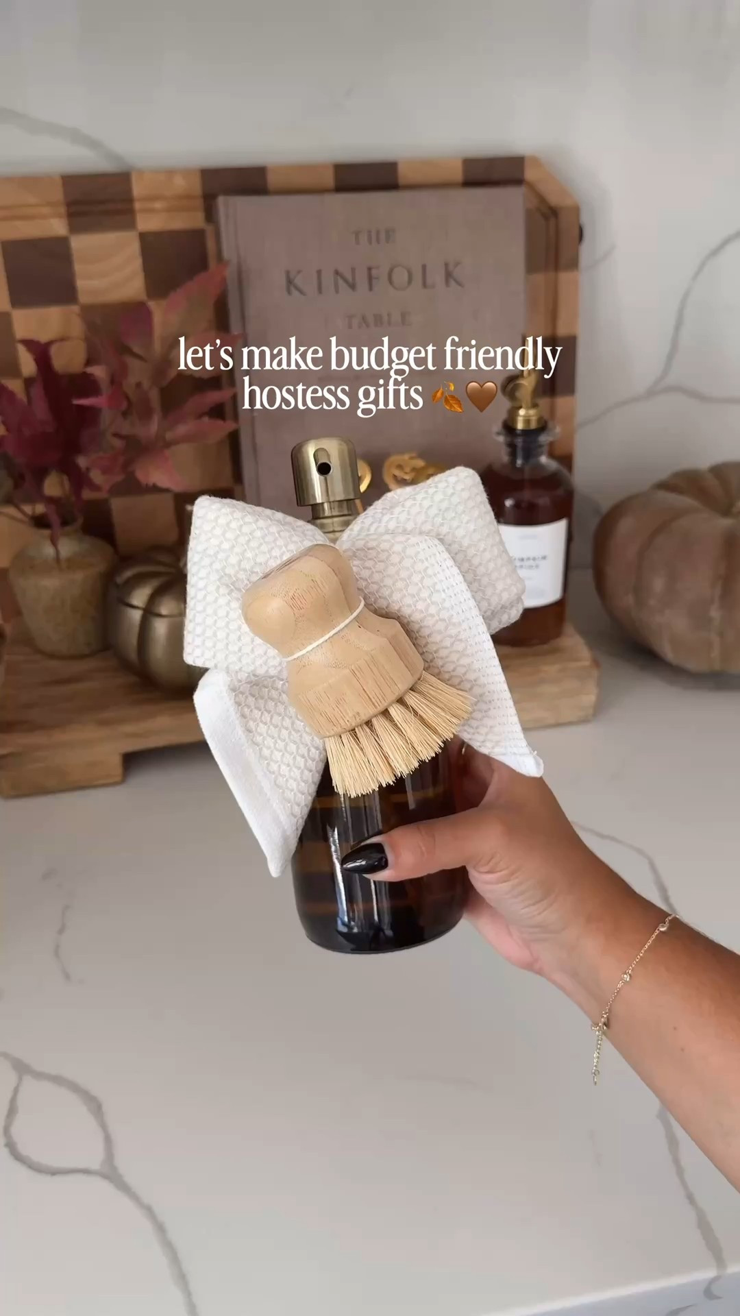 This cute hostess gift is very budget friendly and it’s perfect for Thanksgiving and holiday hostess gifts ✨ 

The bow towel adds the sweetest touch and you can add seasonal soap or towels for an extra special touch✨

#HostessGift #ChristmasHostessGift #ThanksgivingHostessGift #HolidayHostessGift #AffordableHostessGift #BudgetFriendlyHostessGift #HousewarmingGift #NeighborGift #FriendGift #FallGift #KitchenGift #HomebodyGift #Kitchen #KitchenDecor #Amazon #Walmart 
