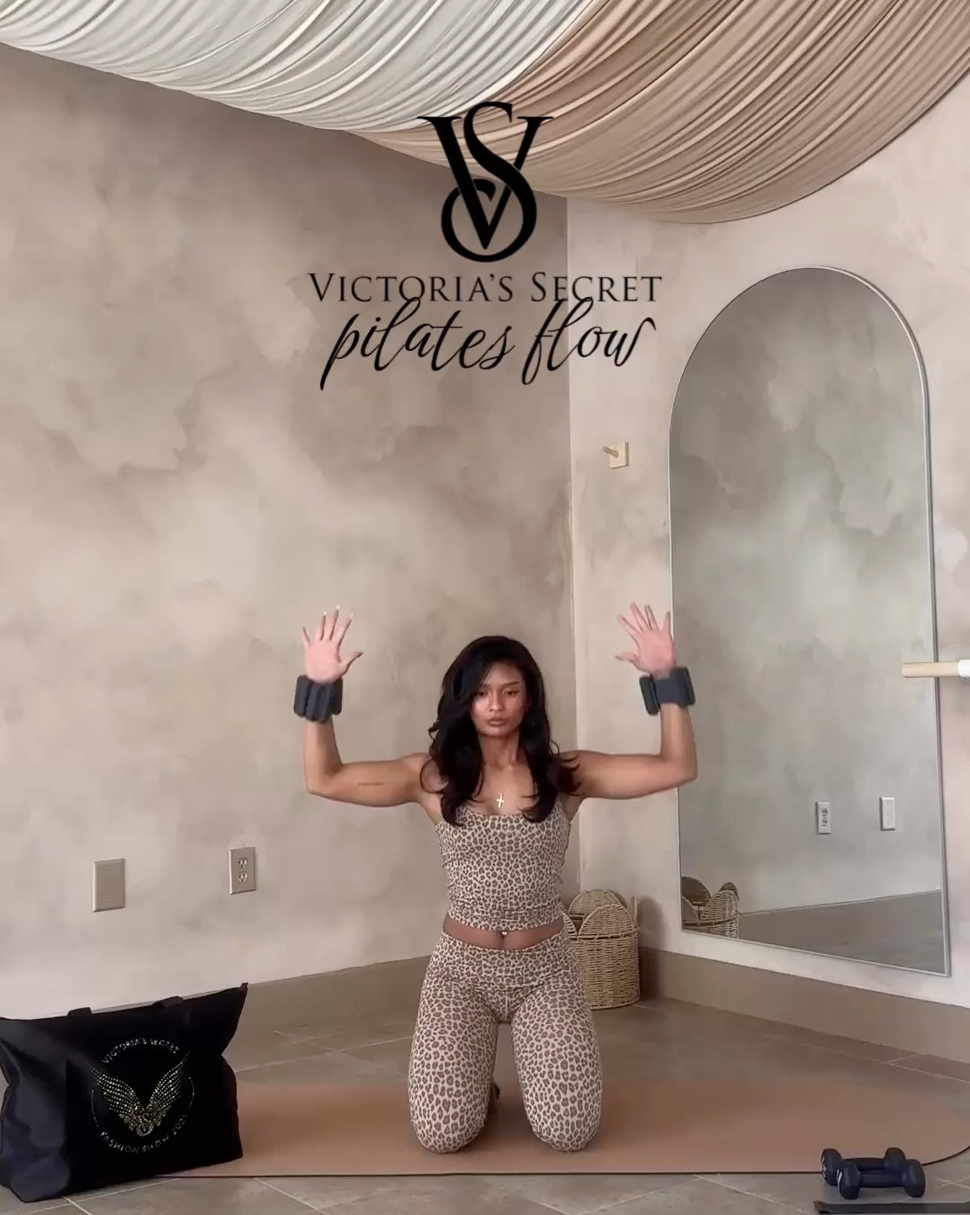 VICTORIA’S SECRET FLOW 💋🤫
 
just your everyday it girl workout set! are yall watching the 2025 Victoria Secret Fashion show??!!!

#LTKActive #LTKStyleTip #LTKPetite