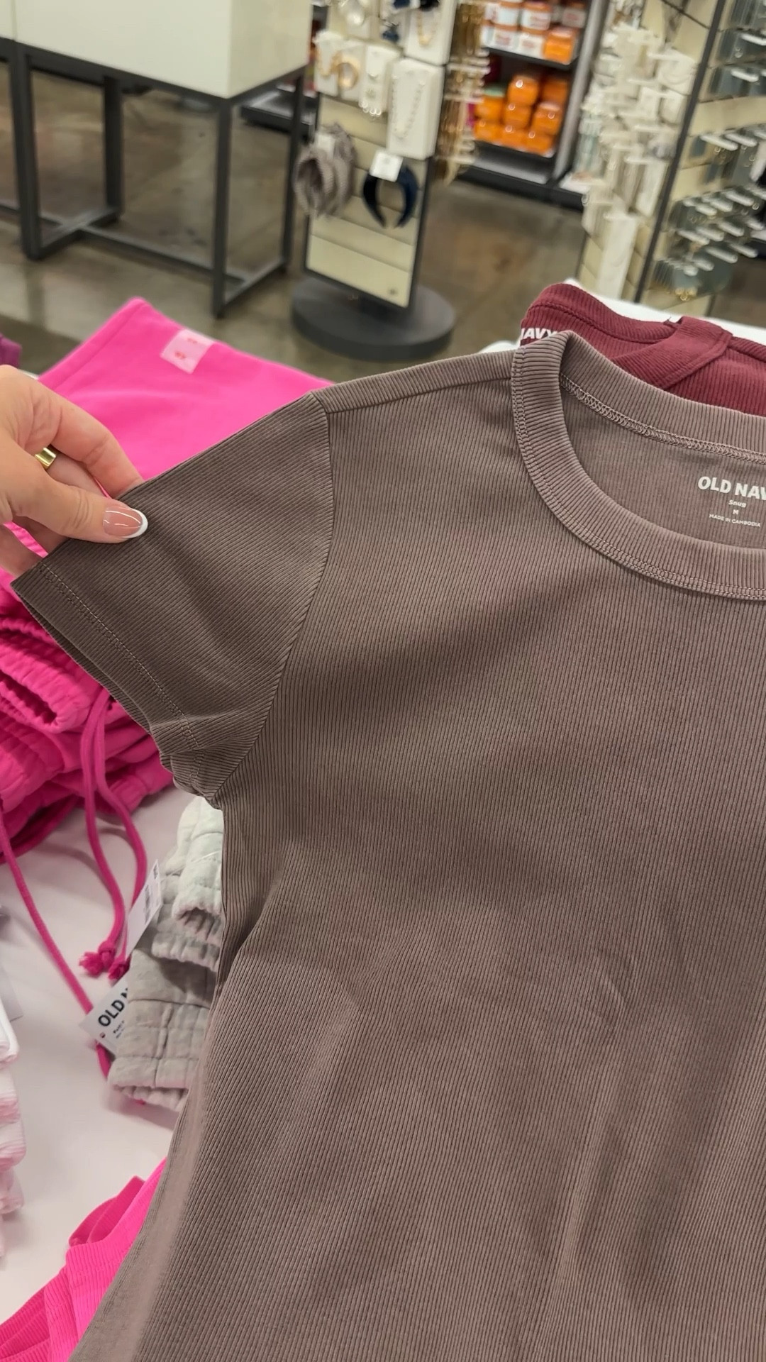 perfect old navy tee