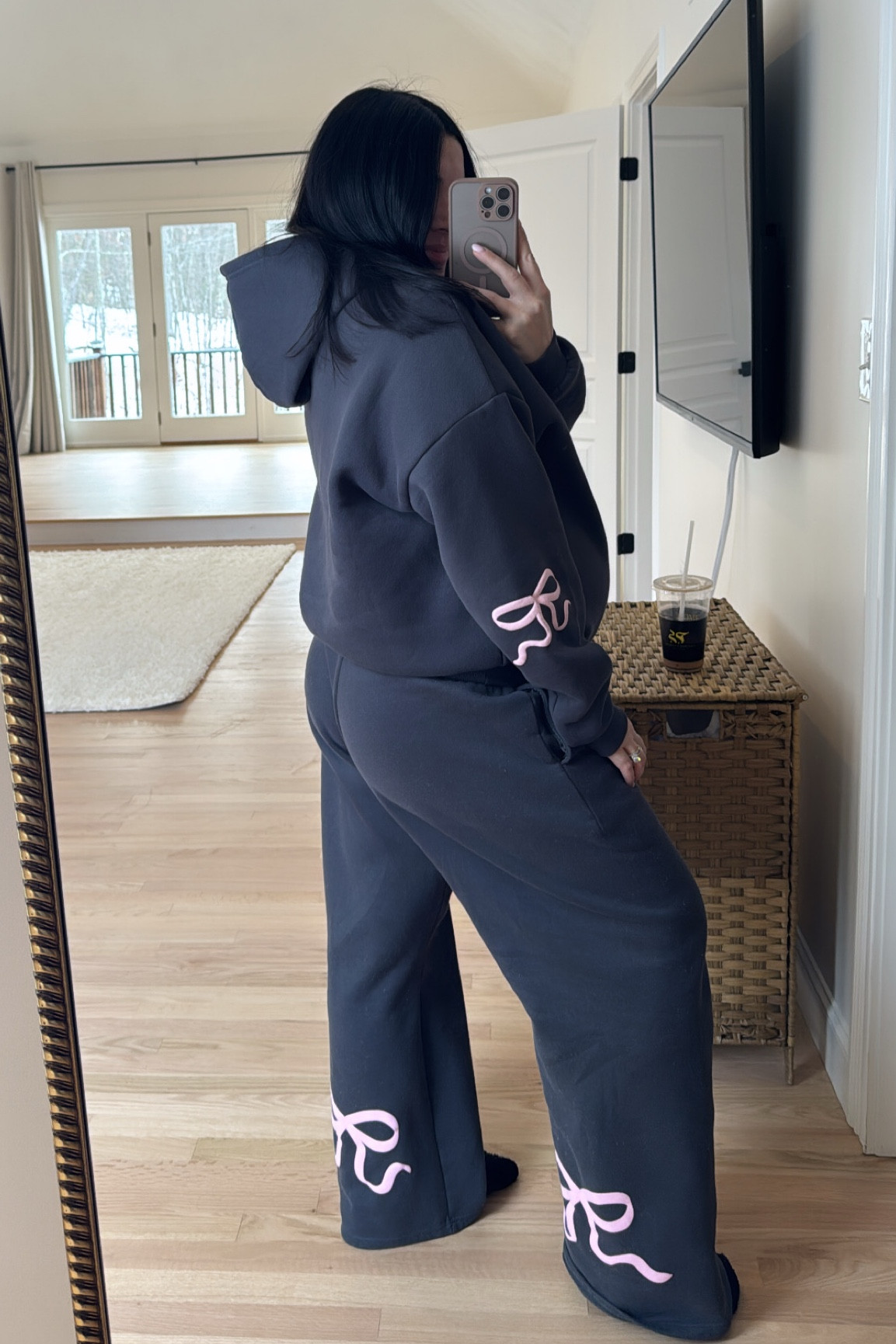 Top: large
Bottoms: medium 

#LTKStyleTip