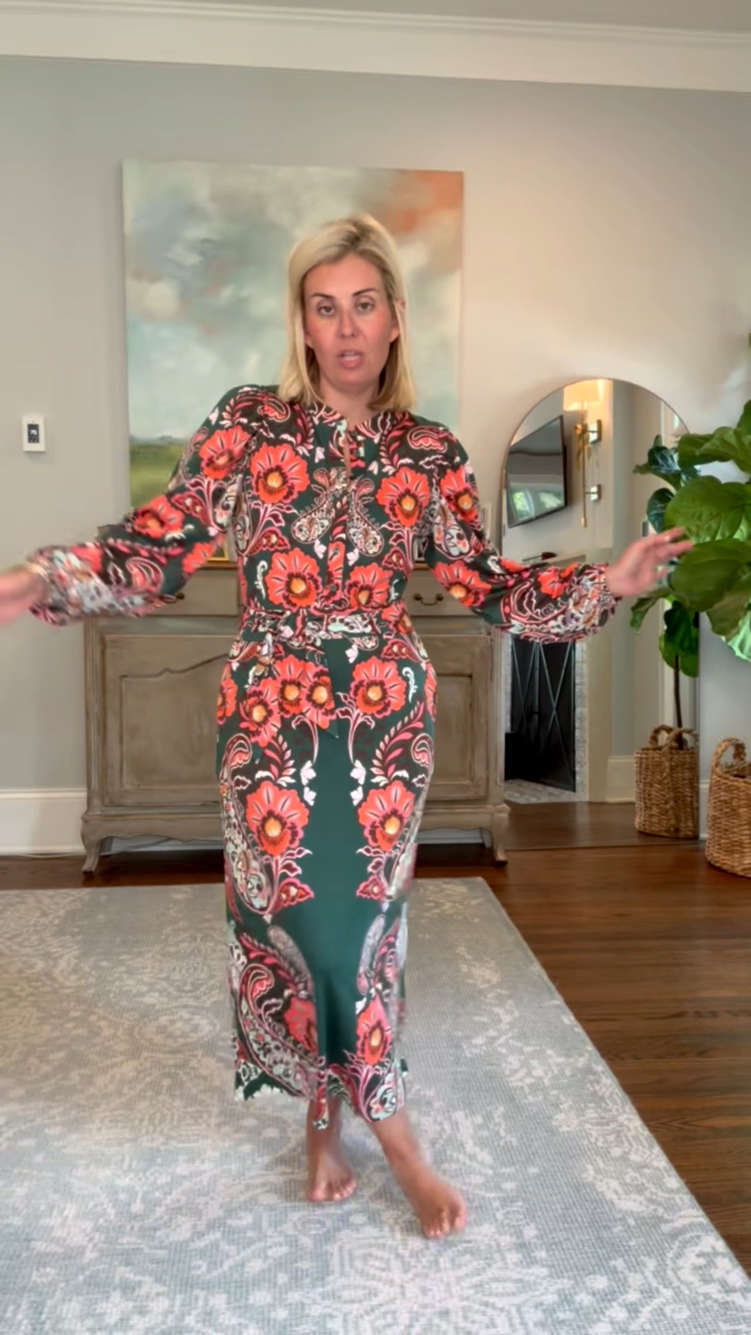 Yall this Boden dress is stunning!! I’m in size 2 dress and we are selling one this all the ways! ￼

Codes:
Boden - WXNW
Allie + Bess - Catherine20

#LTKdayinmylife #LTKootd #LTKmomlife