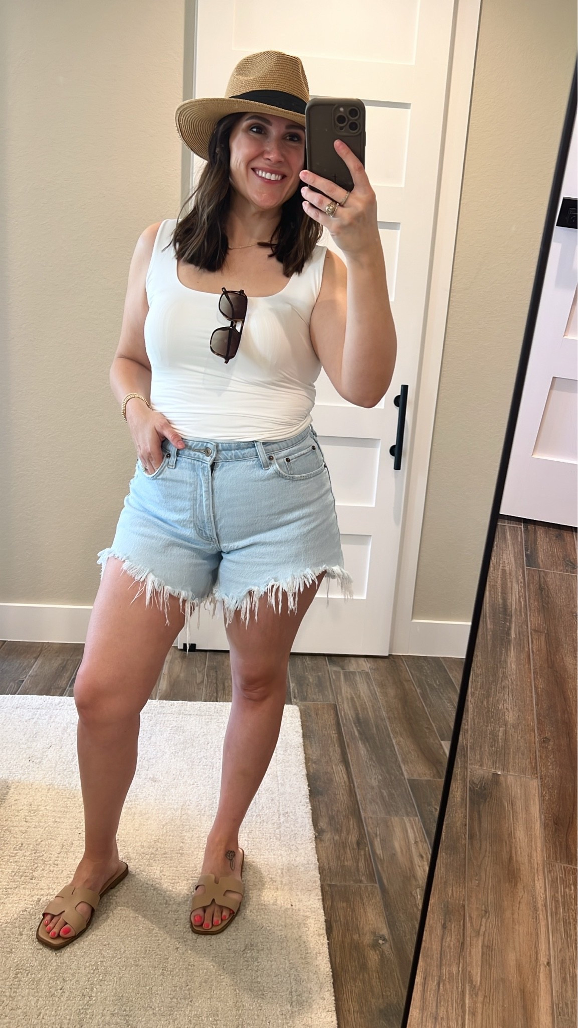 Pool party ready!  Size 10 
Top - size large 
Shorts - size 30 or 10
Shoes - size 10 

Midsize, Midsize style, summer style,

#LTKmomlife #LTKMidsize