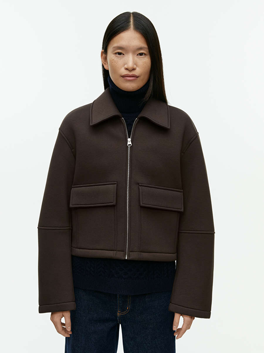 Kurze Jacke aus Neopren | ARKET (EU)