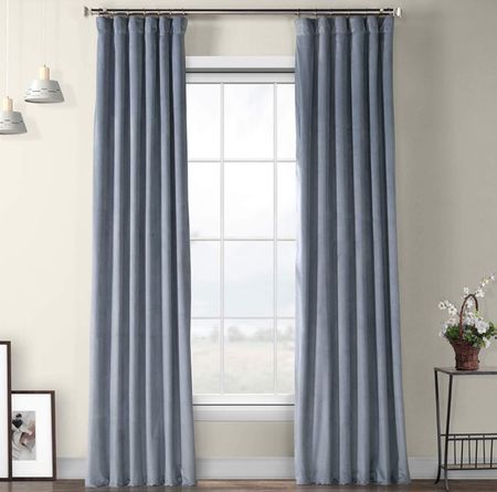 Amazon Finds 🖤

Amazon, Amazon home, living room, bedroom, budget friendly curtains, neutral home, neutral home decor, curtains, drapery, curtain rod, shades, blackout shades, Roman shades 

#LTKhome #LTKunder50 #LTKstyletip