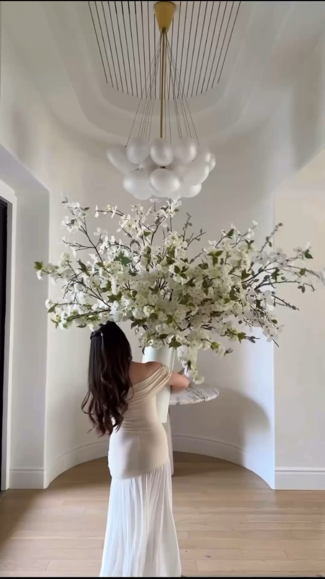 Spring styling 🐇

#LTKdayinmylife #LTKmomlife #LTKHome