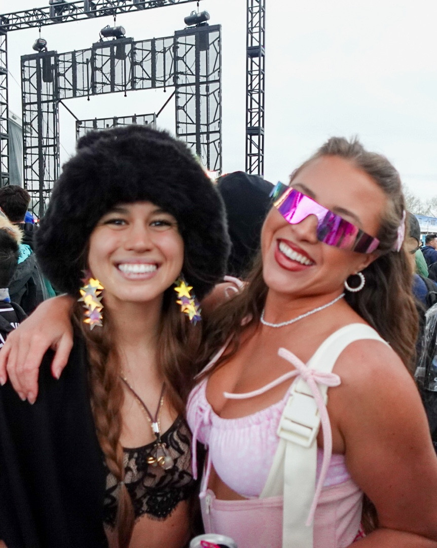 What I wore to a cold and rainy music festival day 1

#LTKFestival #LTKStyleTip #LTKSeasonal