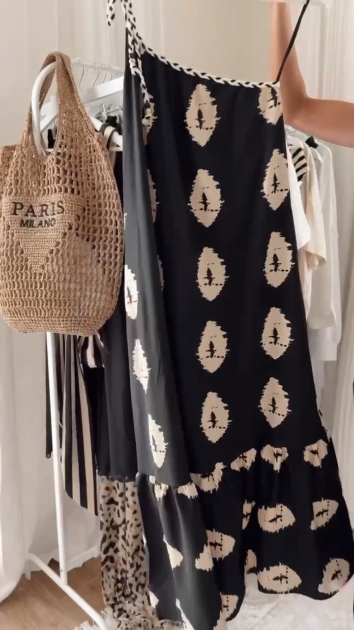 This dress is so good I had to get it in another color✨
StylinByAylin, Aylin

#LTKootd #LTKTravel #LTKBeauty