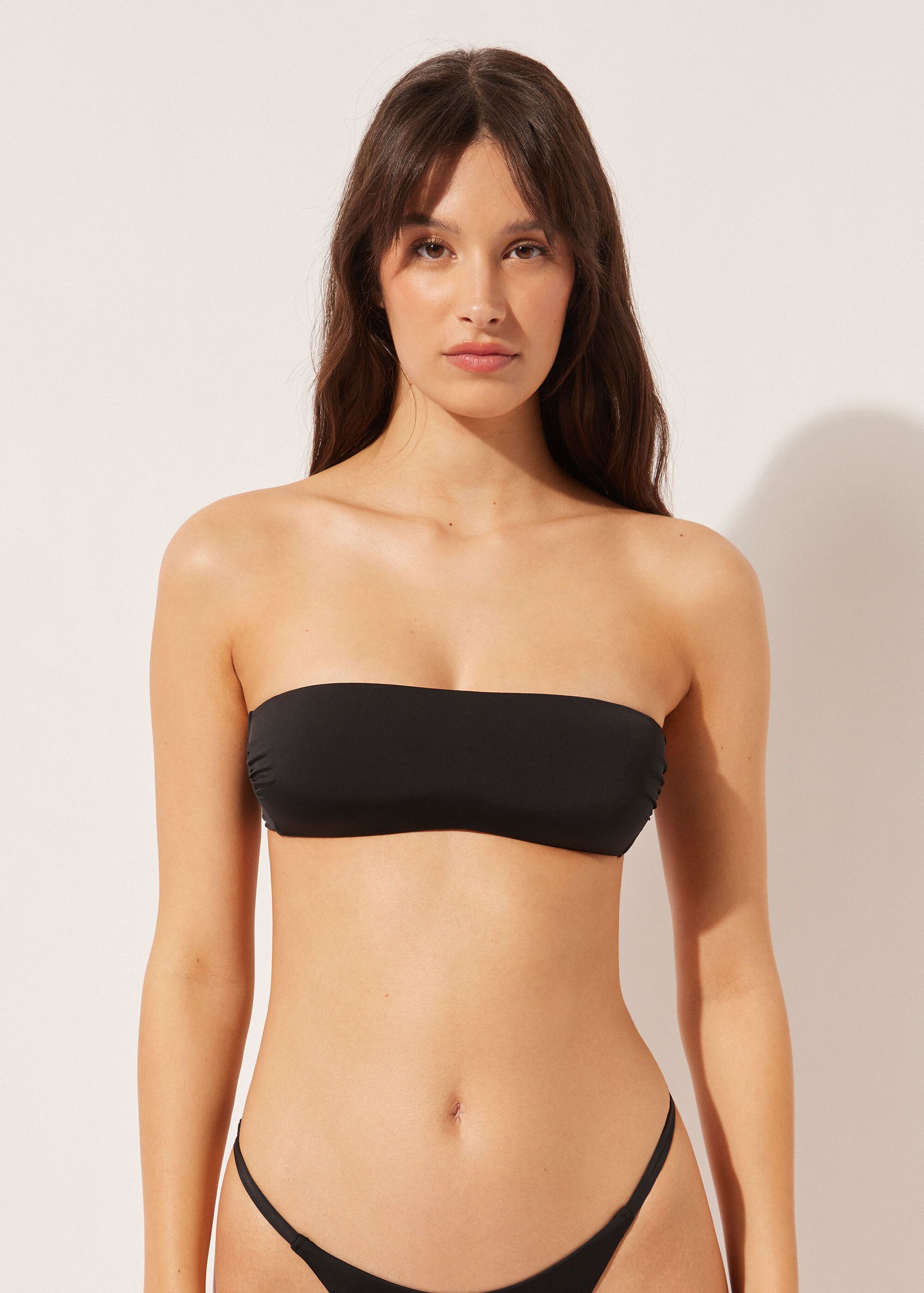 Lightly Padded Straight Bandeau Swimsuit Top Indonesia | Calzedonia US