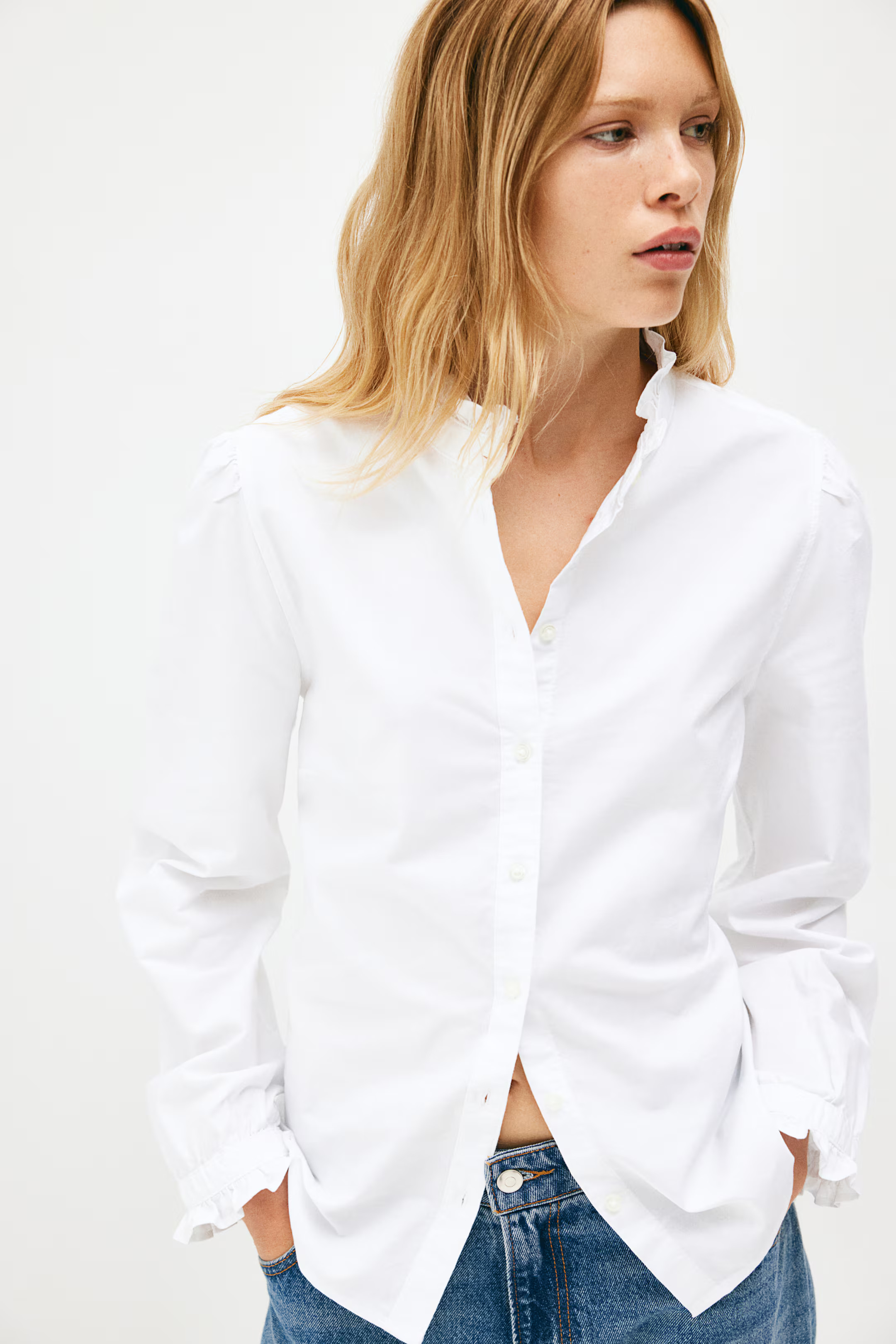 Frill-trimmed Oxford blouse | H&M (UK, MY, IN, SG, PH, TW, HK)