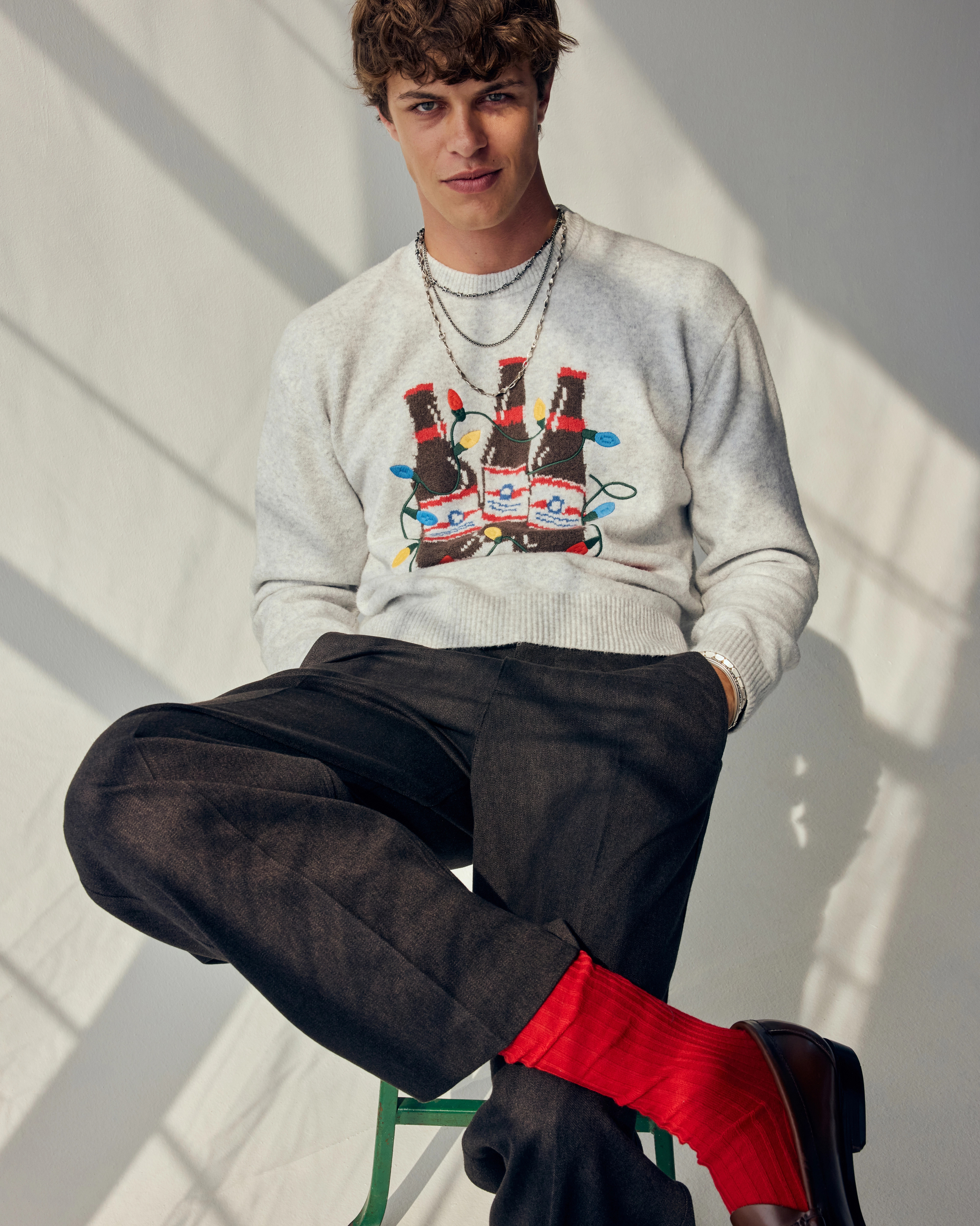 Oversized Budweiser Graphic Crew Sweater | Abercrombie & Fitch (US)