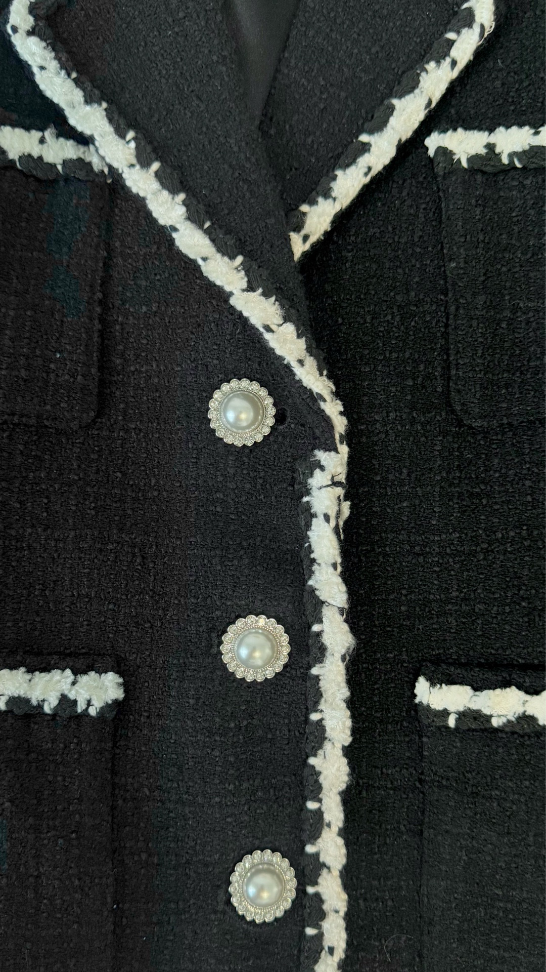 The something = this jacket 🤍
Chic, preppy, and timeless — this Goelia tweed jacket pulls any outfit together. 
Code BLUESTEIN10 for 10% off

#LTKFindsUnder100 #LTKStyleTip #LTKWorkwear