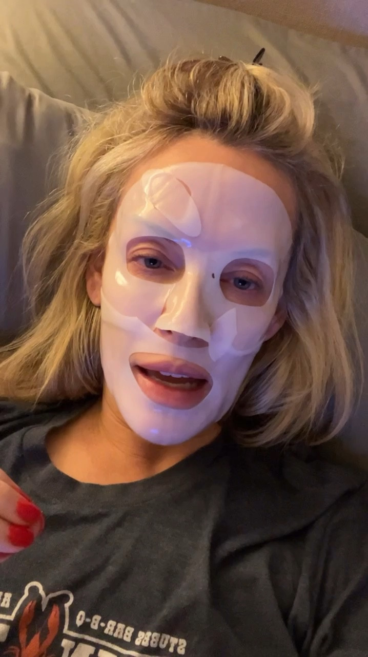 Probiotics, hyaluronic acid, and collagen. Yes please! Giving this number one rated mask a whirl!