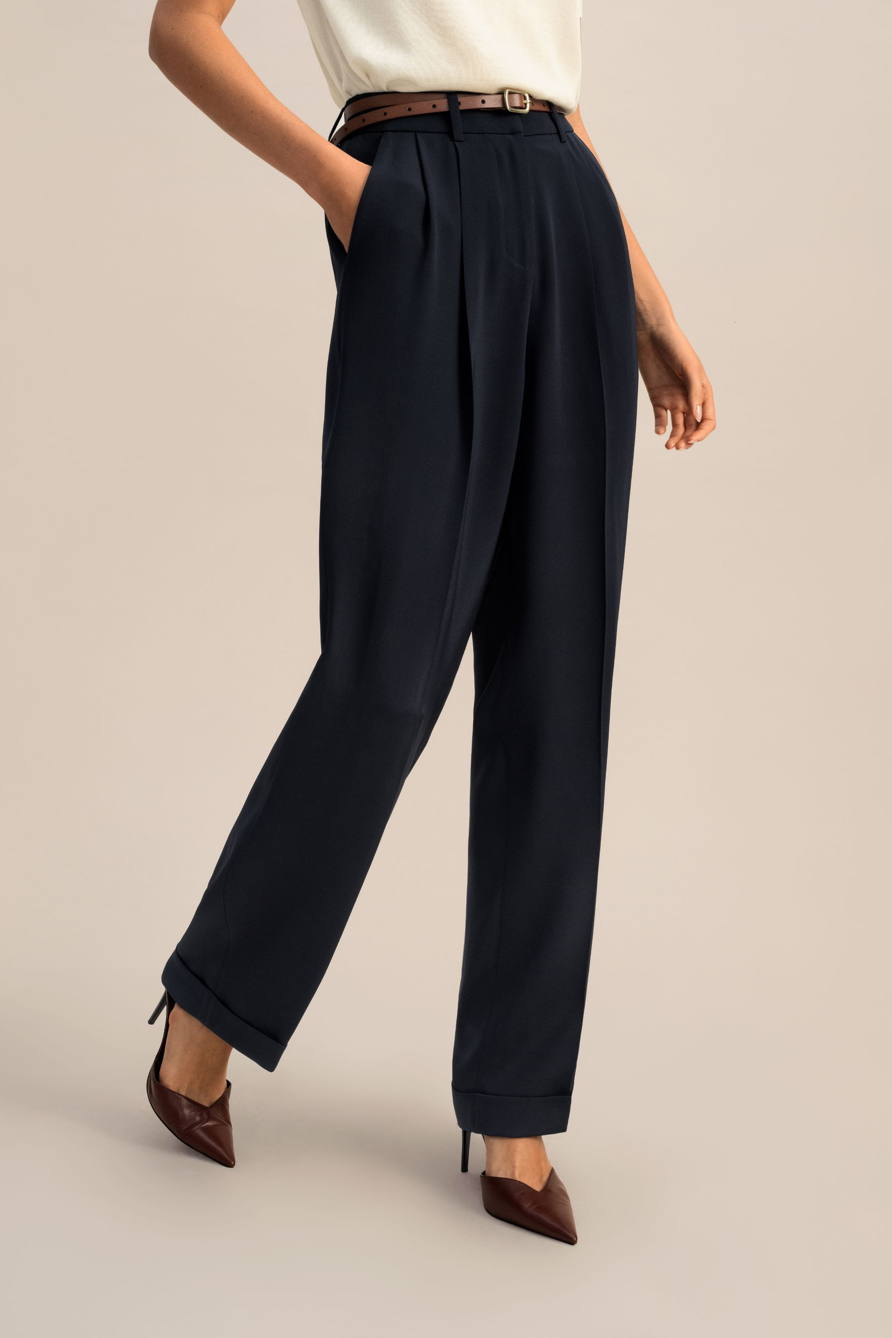 Timeless Pleated Wide-Leg Dense Silk Trousers | LilySilk