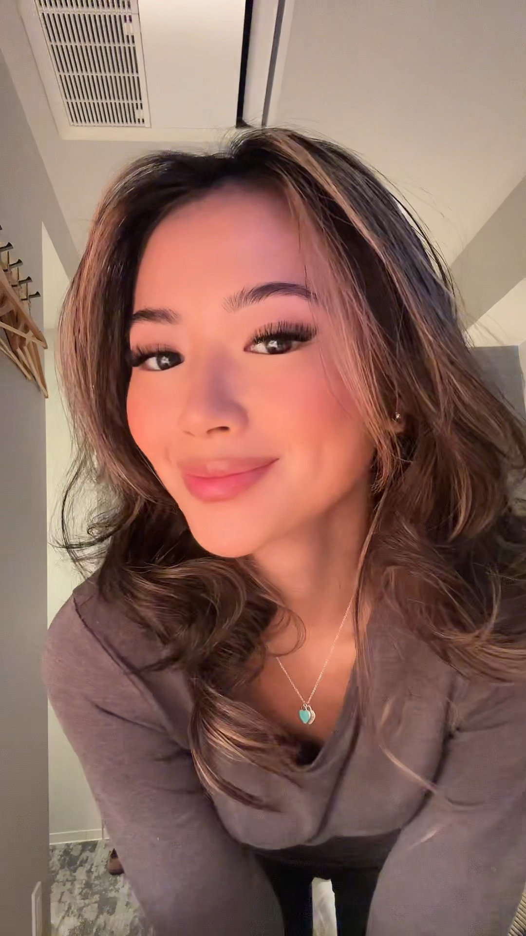 Get ready with me 🩷

#LTKfindsunder100 #LTKMostLoved #LTKbeauty