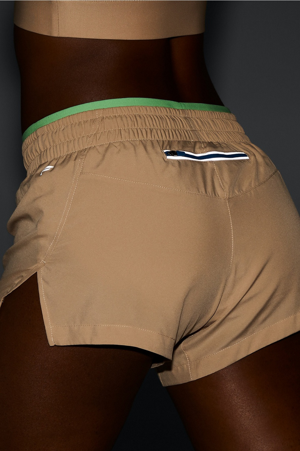 Breathe Run Short | Fabletics