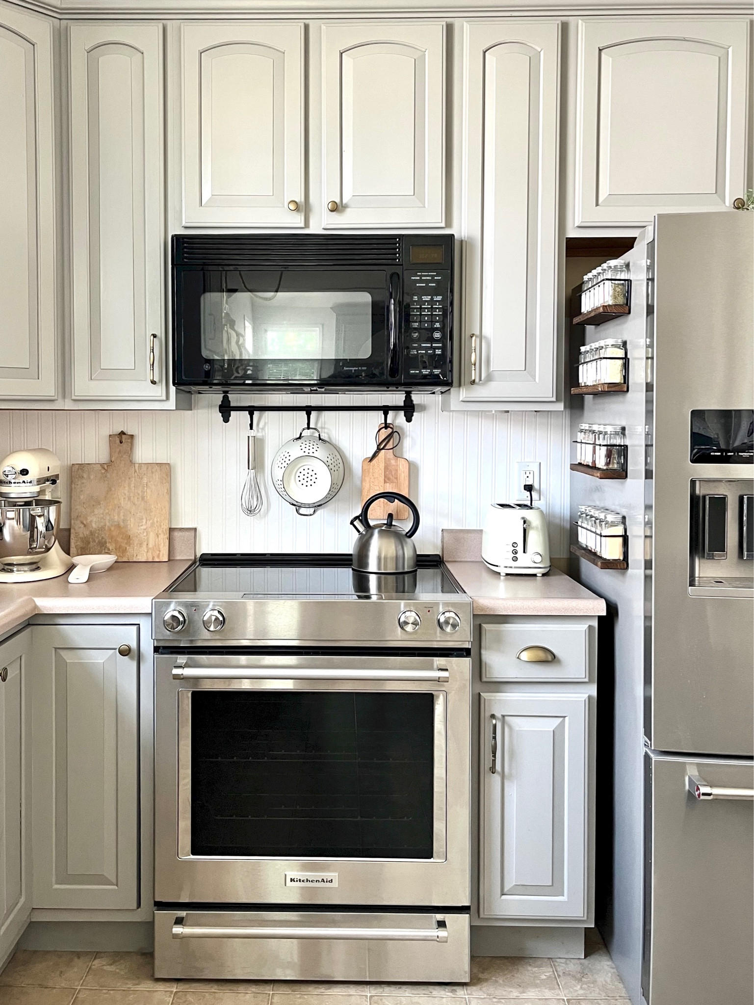 Our newest kitchen upgrade is this magnetic spice rack found on Amazon. It’s so much nicer than expected and comes with premade labels that you can apply! #ltkhome #budgetremodel #amazonhome #bhghome #remodel #kitchenremodel #paintedcabinets #farmhousedecor #graykitchen #vintage #organization #homedecor #reallife #homeimprovement #holidaydecor #ighome #holidaydecor #snazzylittlethings #budgetdecor #baskets #walldecor #myhouzz #myrealhouzz #bhgstylemaker #kitchensofinstagram #kitchen #farmhouse #refinedfarmhouse 

#LTKhome #LTKunder50 #LTKunder100