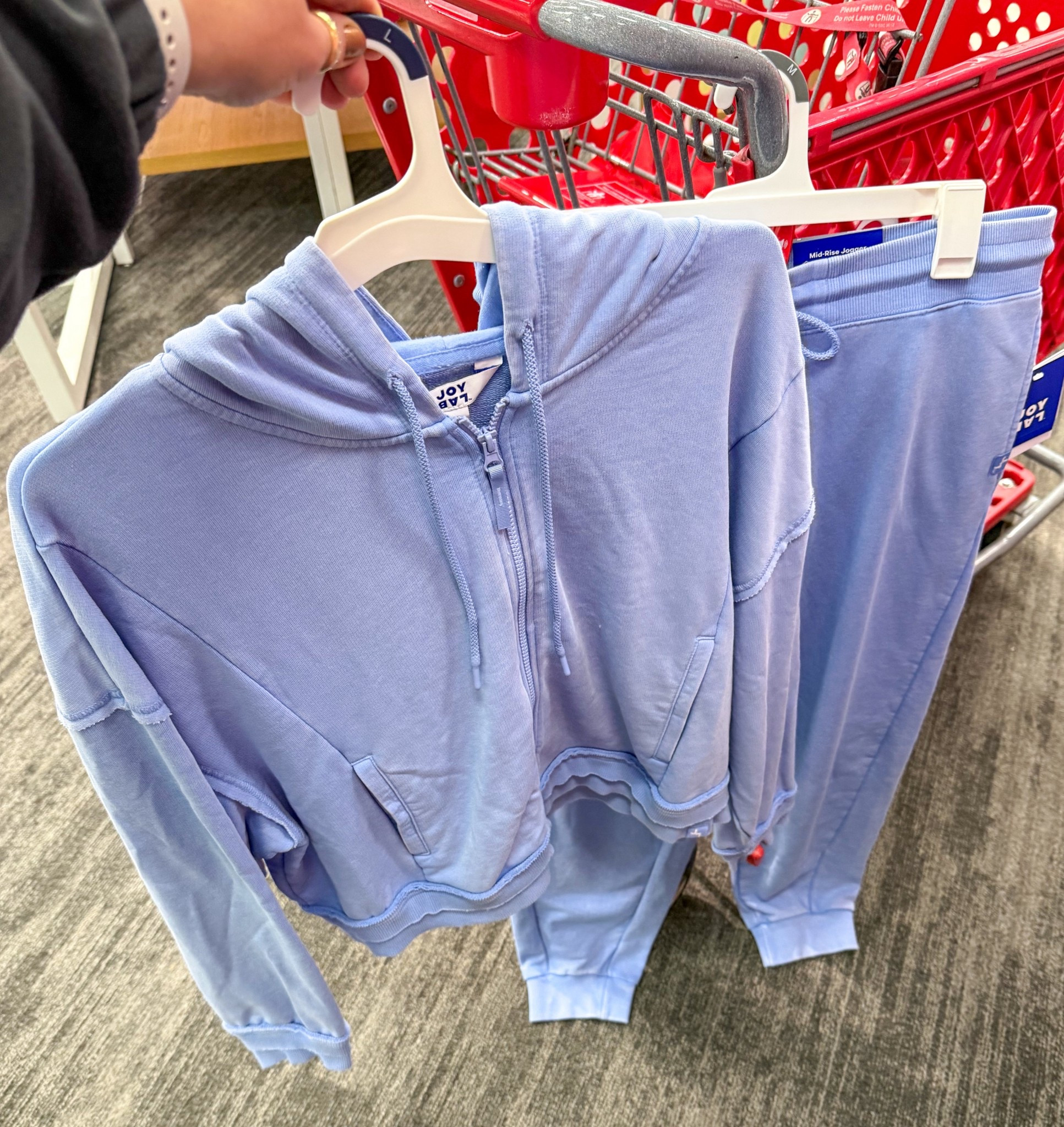 New matching target sets. Several
colors! 

#LTKFindsUnder50 #LTKPlusSize #LTKMidsize