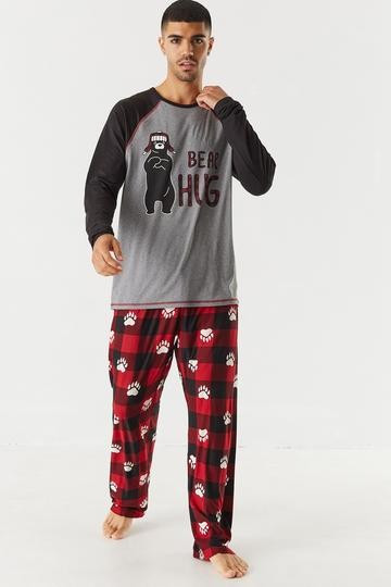 Fammy Jammies 2-Piece Bear Hug Graphic Long Sleeve Top with Printed Bottom Pajama Set | Urban Planet