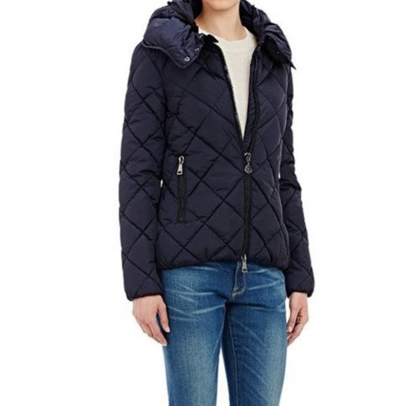 Moncler puffer jacket | Poshmark