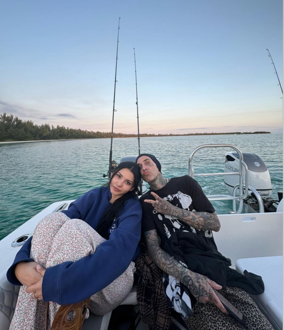 Love these pants from Frankie’s! 

#LTKStyleTip #LTKSeasonal