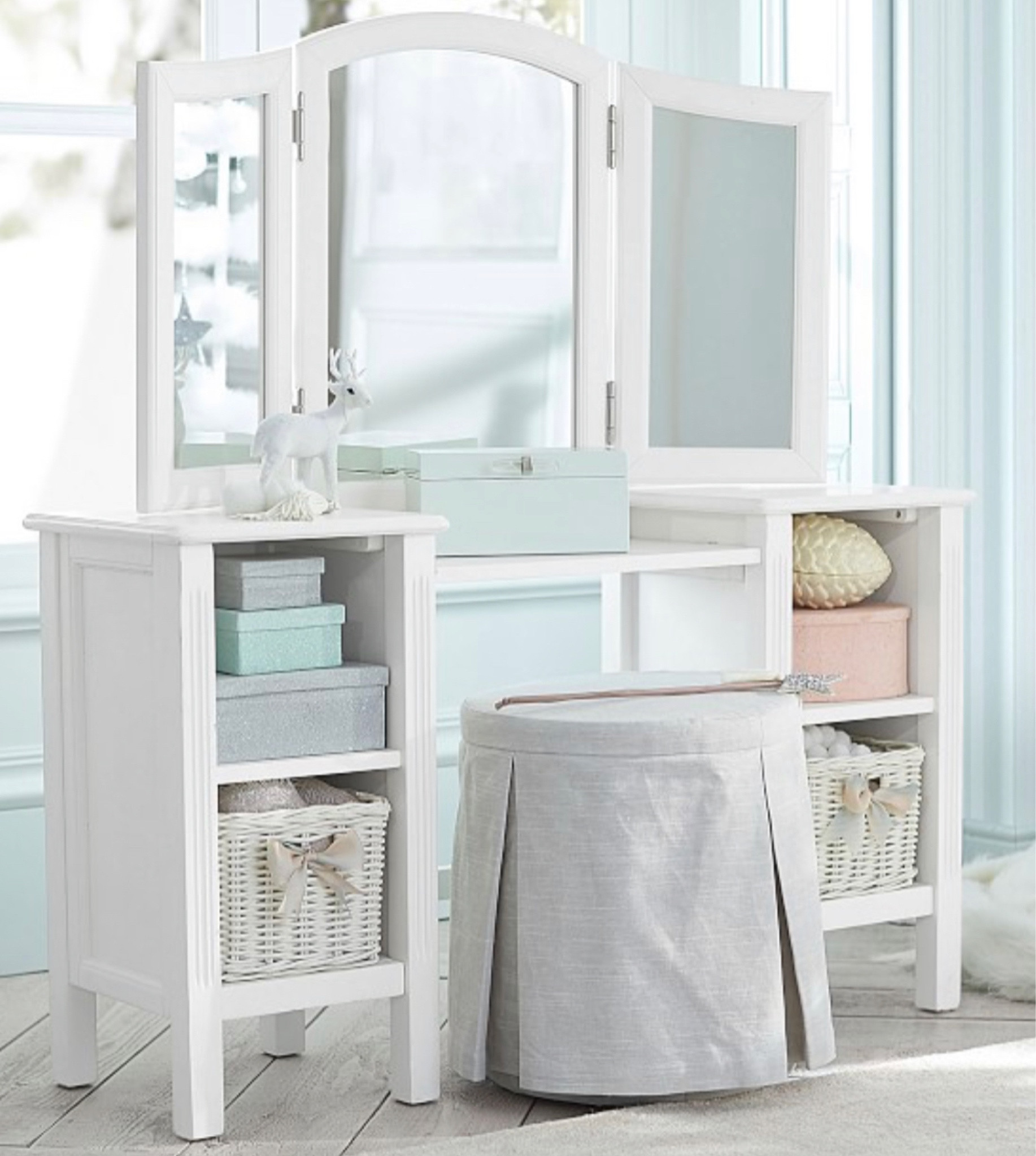 Lots of questions about Piper’s play vanity! I was surprised to see how much she is using it at only two. A great Christmas gift idea for a toddler girl! 

#LTKHoliday #LTKkids #LTKGiftGuide