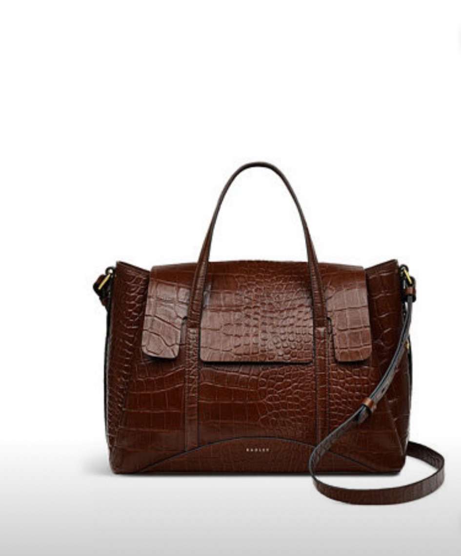 trending style & color handbag- fall 👩🏻‍🌾🍂🥀
tote bags / accessories / bags 💼 / handbags for every day / trending item / autumn choice / casual handbag / burgundy bag / brown leather bags 

#LTKTravel #LTKStyleTip #LTKItBag