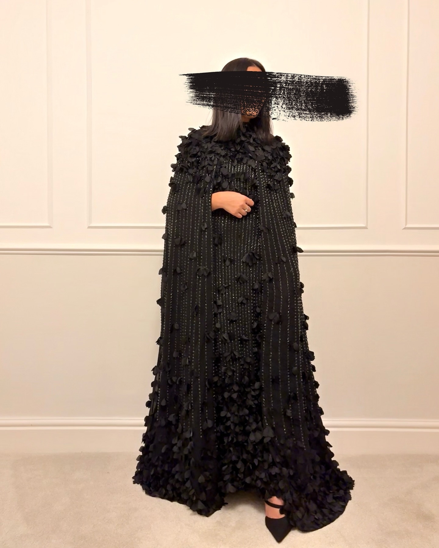 These pieces really do speak for themselves 🖤
A classic black moment with the perfect details to match. 

@karen_millen 
*gifted 

__________________
#maxidress #cape #allblackoutfit #whattowear #whatiwore #aaliwears #occasionwear #modestfashion