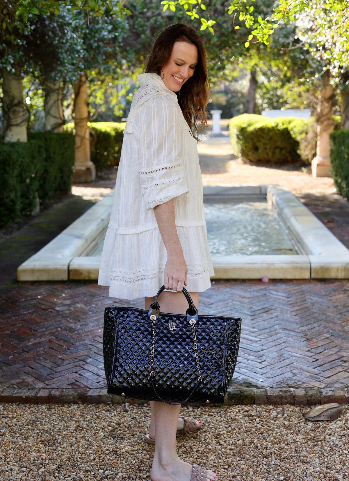Melissa Tote Bag Black PATENT | Caroline Hill