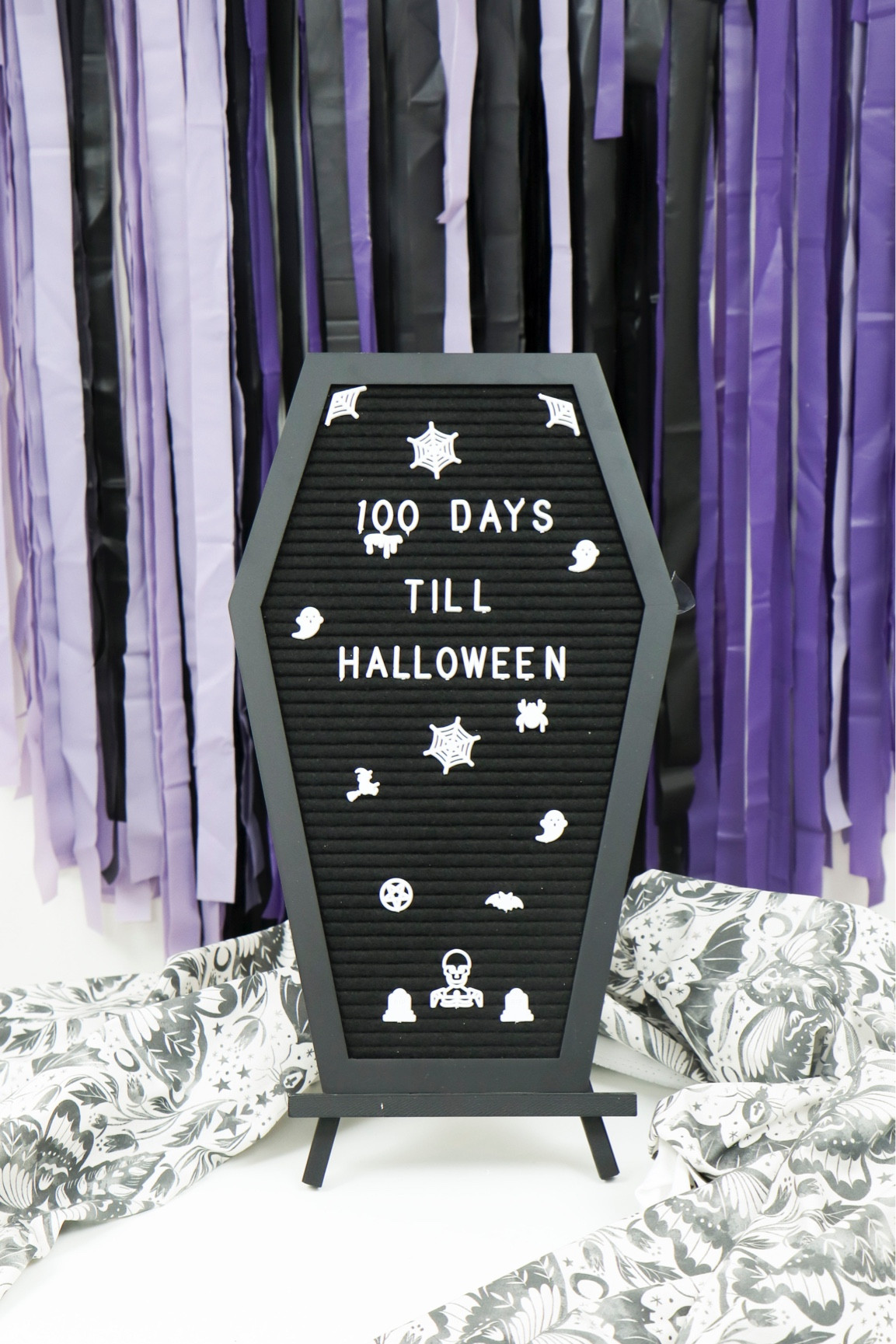 Coffin Letter board for a Halloween countdown & general spooks! #coffinletterboard #halloweendecor #halloweencountdown #letterboard #halloweenfinds 

#LTKfamily #LTKFind #LTKSeasonal