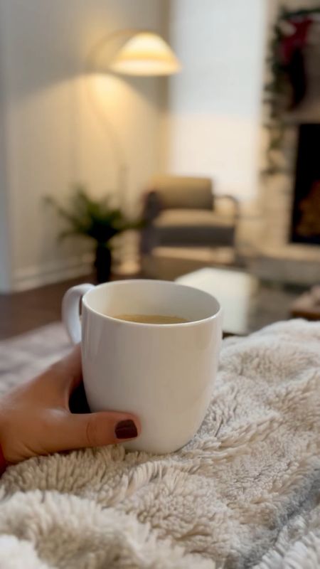 Happy Saturday.
May it be cozy.
May it be bright.
May it be inspiring.

#LTKhome #LTKHoliday